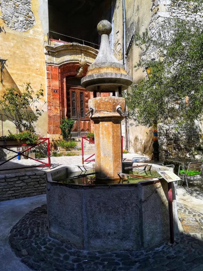 La Frigoule, Un Gite Au Coeur Du Parc Des Cevennes Generargues Ngoại thất bức ảnh