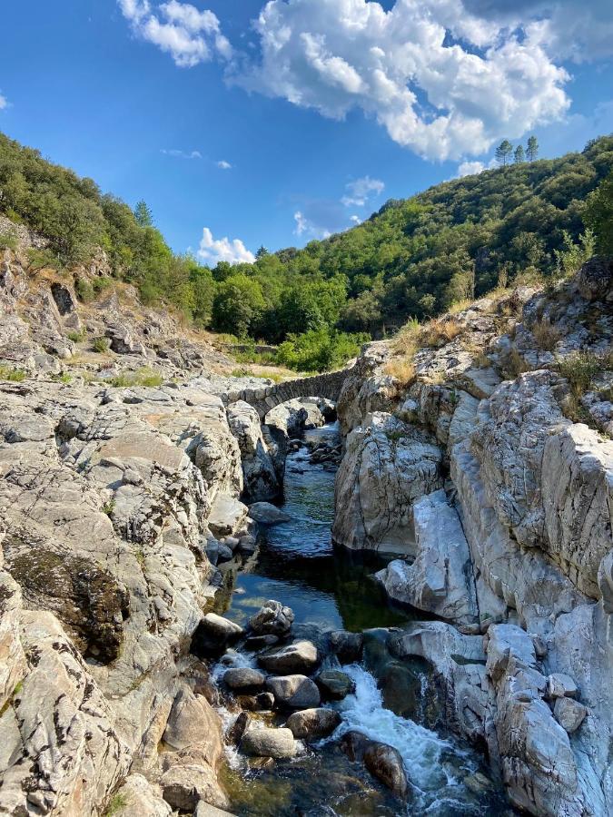 La Frigoule, Un Gite Au Coeur Du Parc Des Cevennes Generargues Ngoại thất bức ảnh